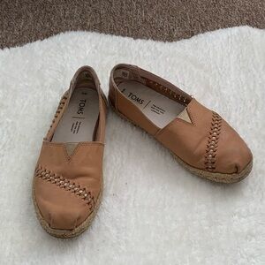 2262.Toms leather spadrilles flats